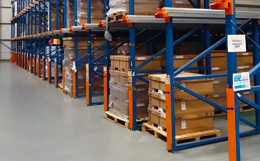 Drive in pallet racking