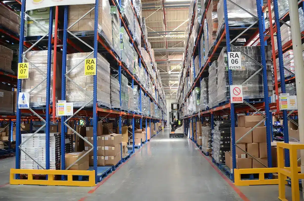 Wide Aisle